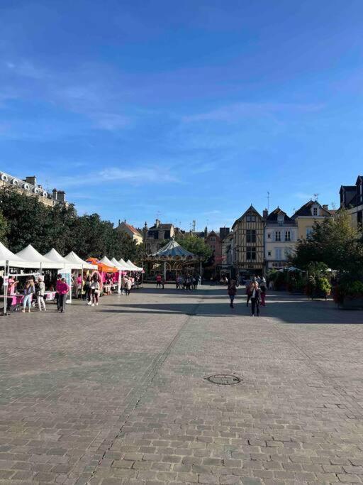 Magnifique Appartement Familiale 6 Personnes 3 Chambres Et 3 Salles De Bain En Hyper Centre Avec Rue Pietonne Parking 20M 트루아 외부 사진